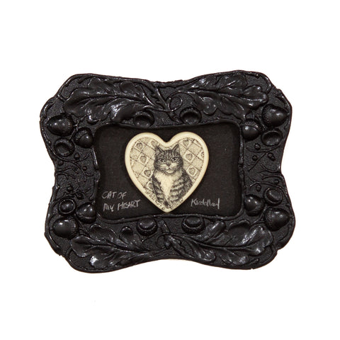"Cat of my Heart" Mini Chip Carved Frame